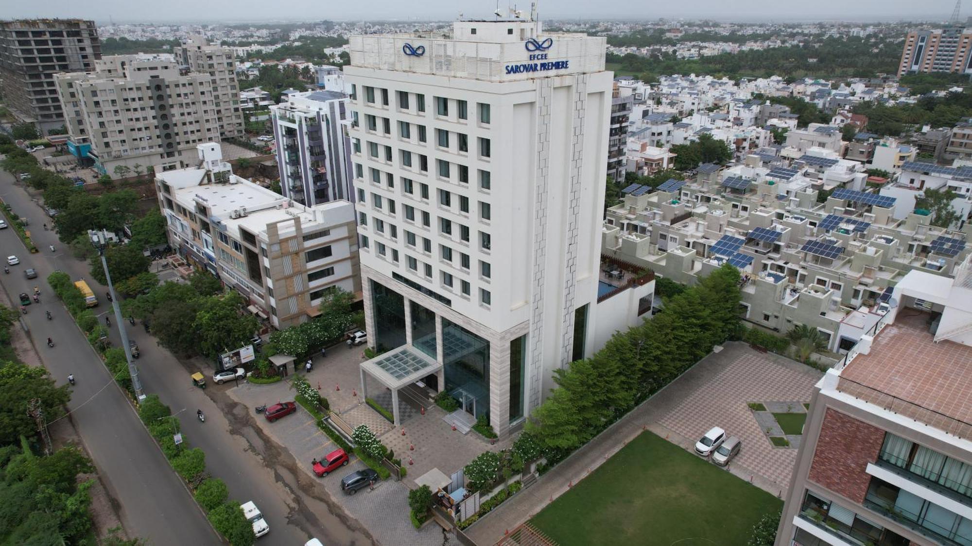 Efcee Sarovar Premiere Bhavnagar Exterior foto